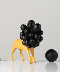 Tượng Chó Bong Bóng Phá Cách