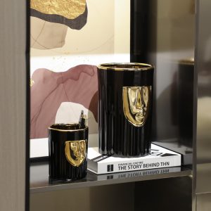 Bình Gốm Khuôn Mặt