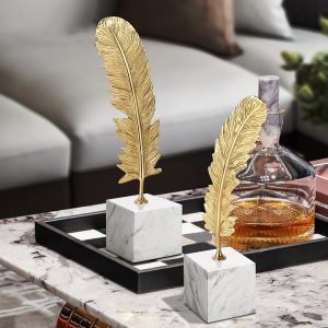 Cánh Lông Vũ Tự Do